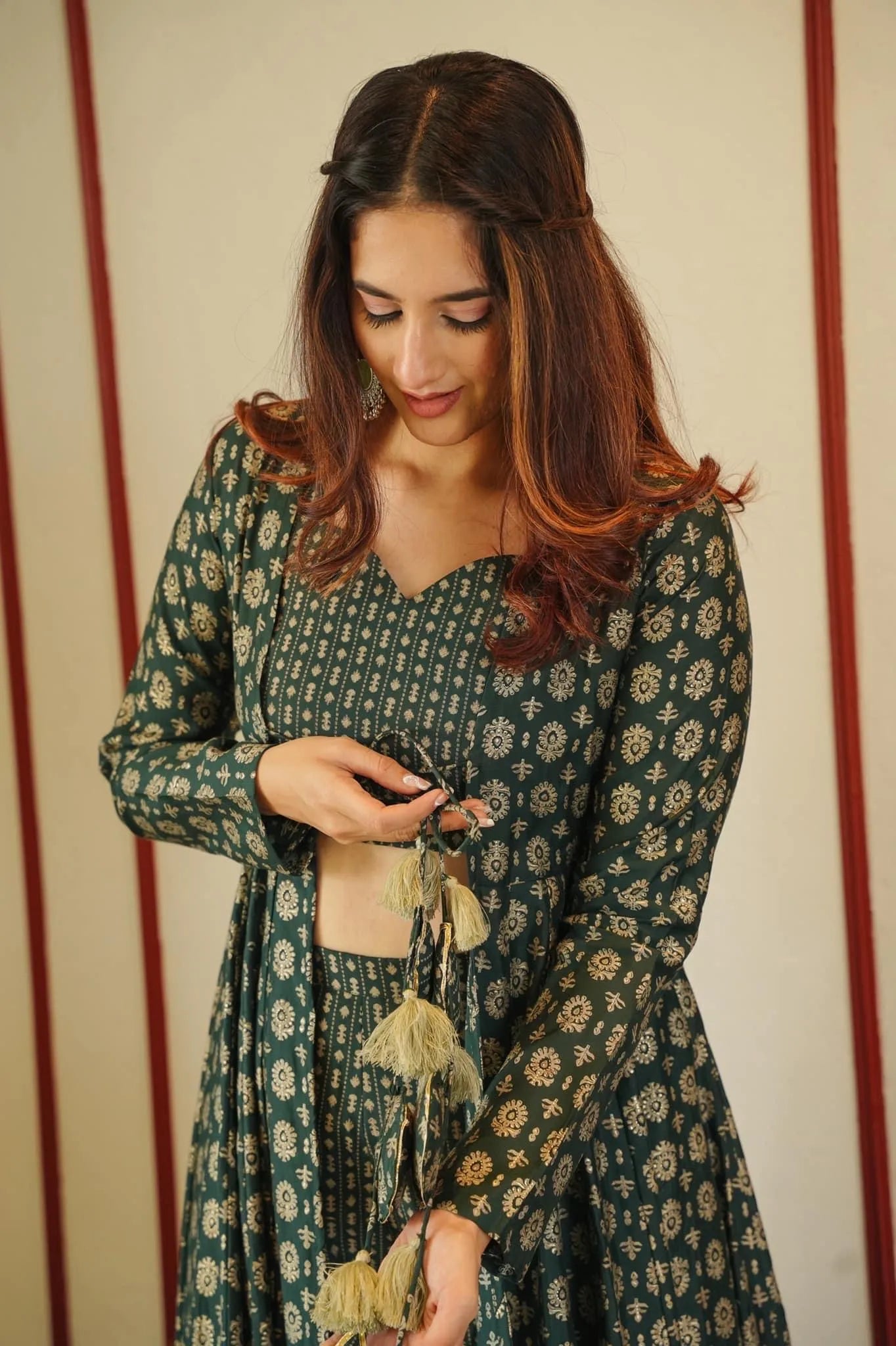 YADVI GREEN MUSLIN SHRUG SET