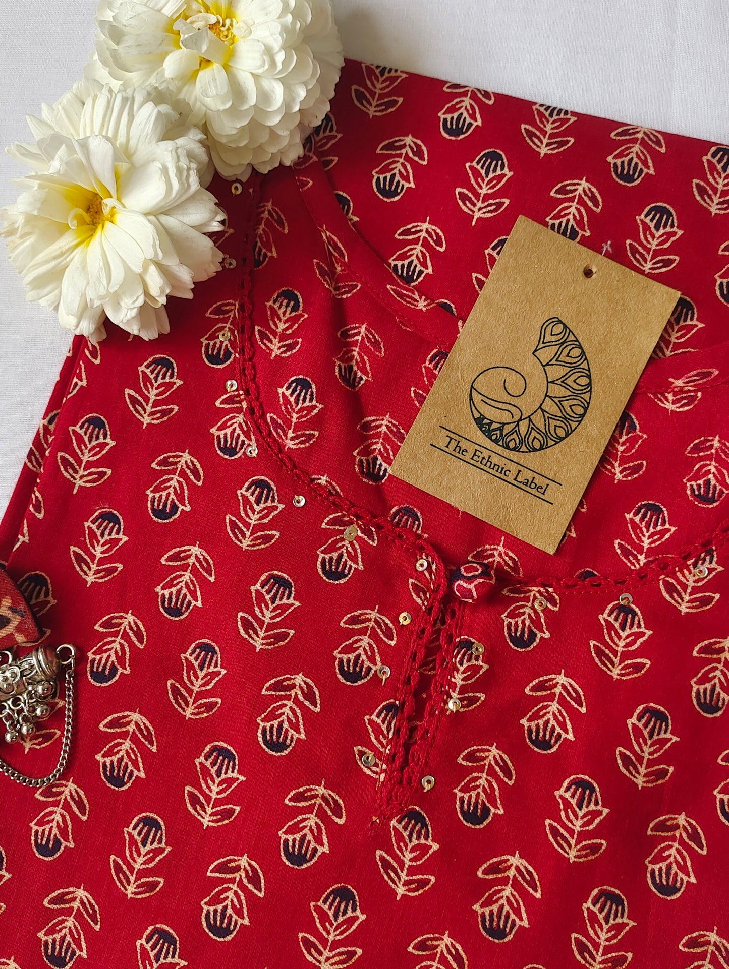Red Boota Cotton Kurta