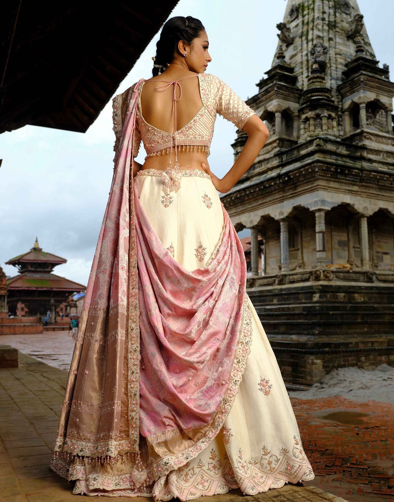 Petal Pink Pure Banarasi Silk Saree With Blouse & Ivorvy Lehenga