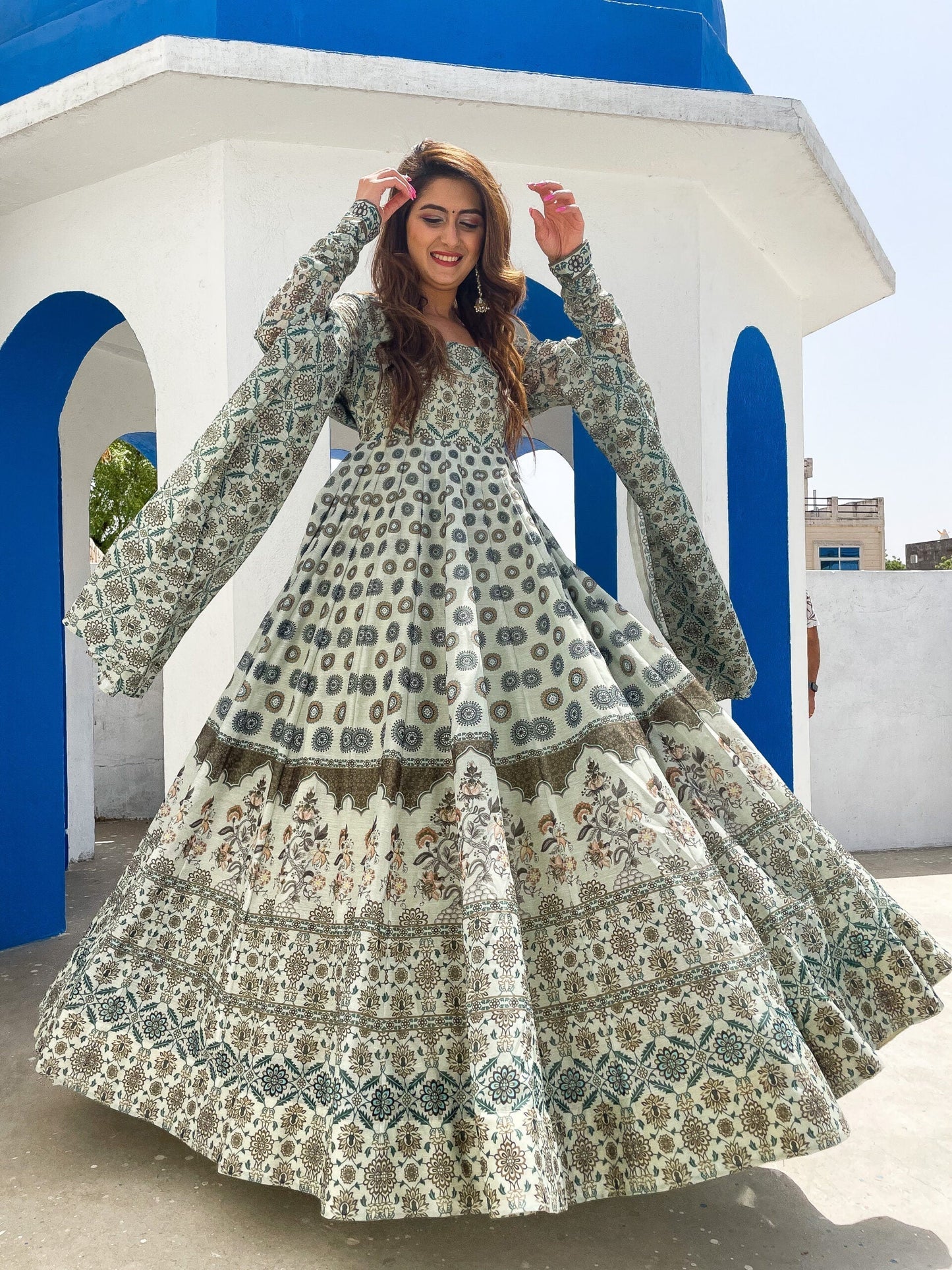 ojasvi chanderi maxi set