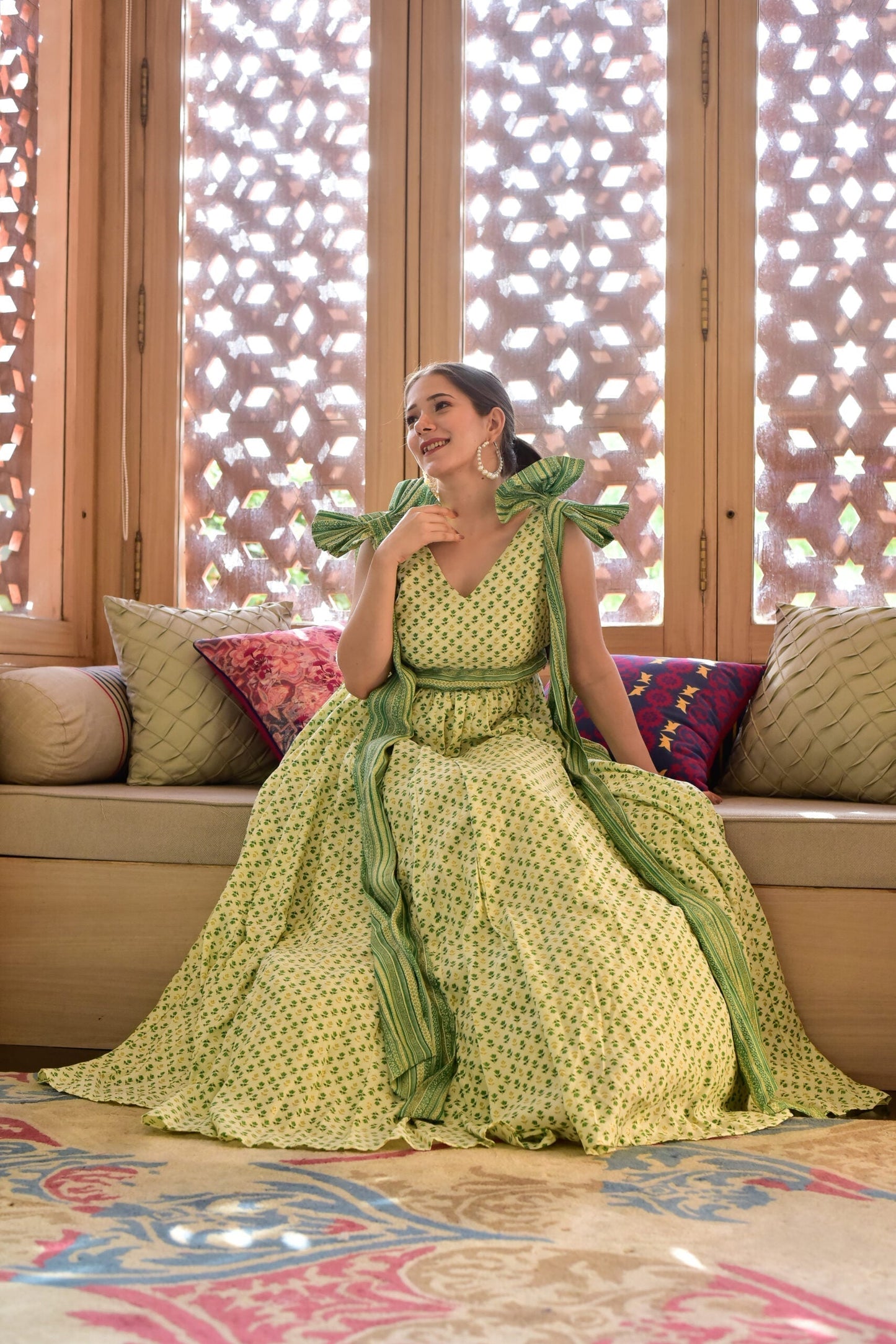 Yasmin green bow maxi