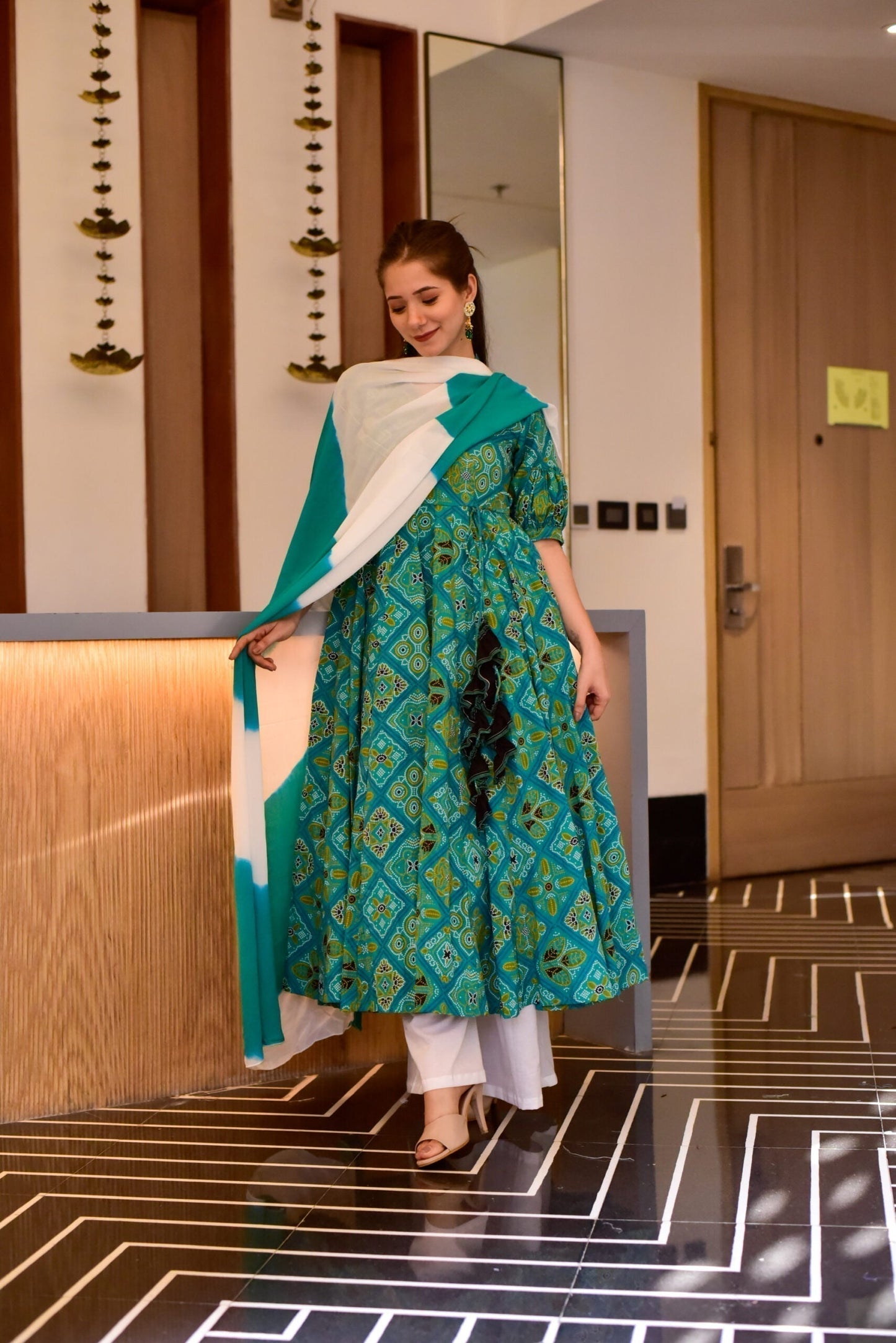 sowjanya green bandhej suit set