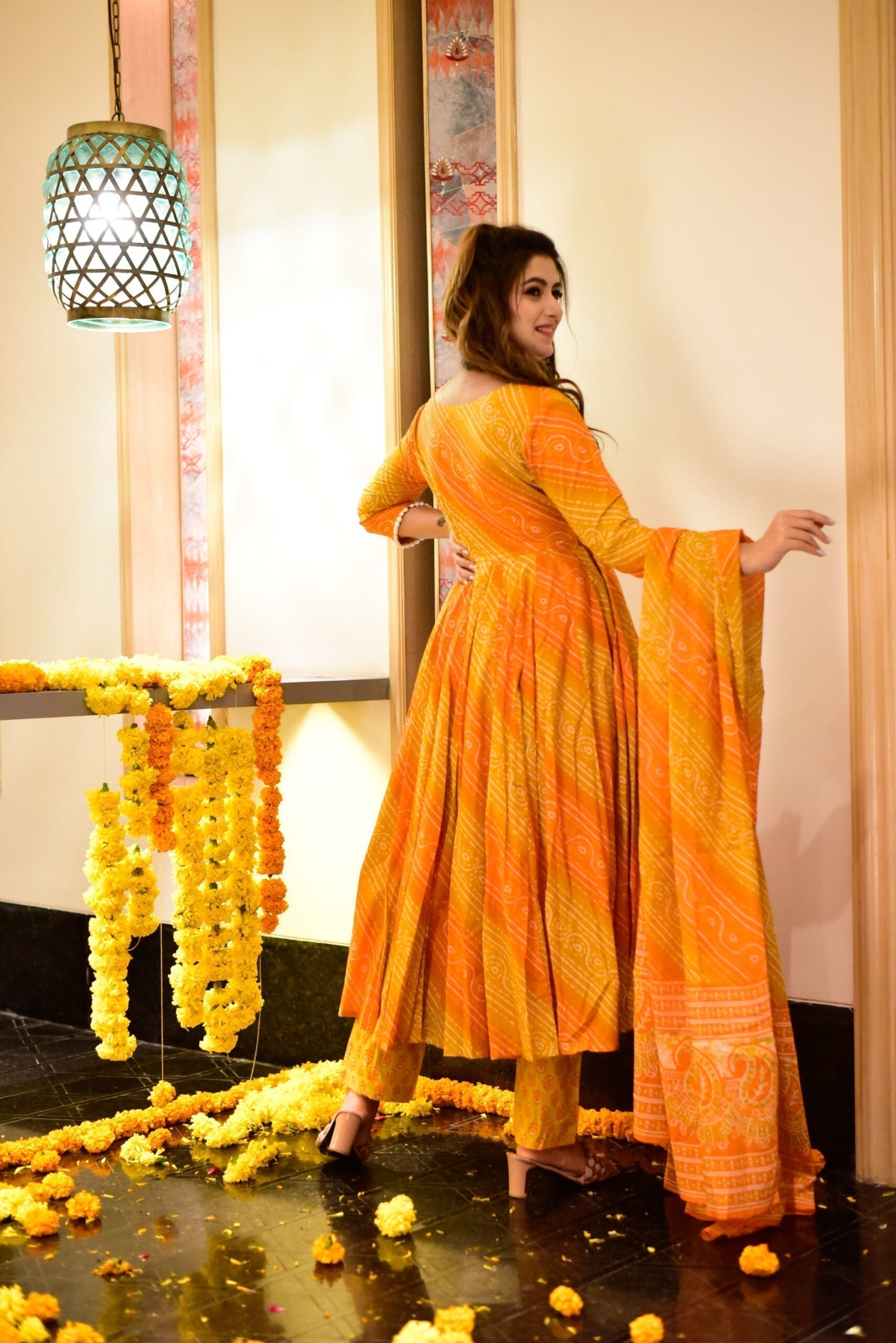 orange Valeria suit set