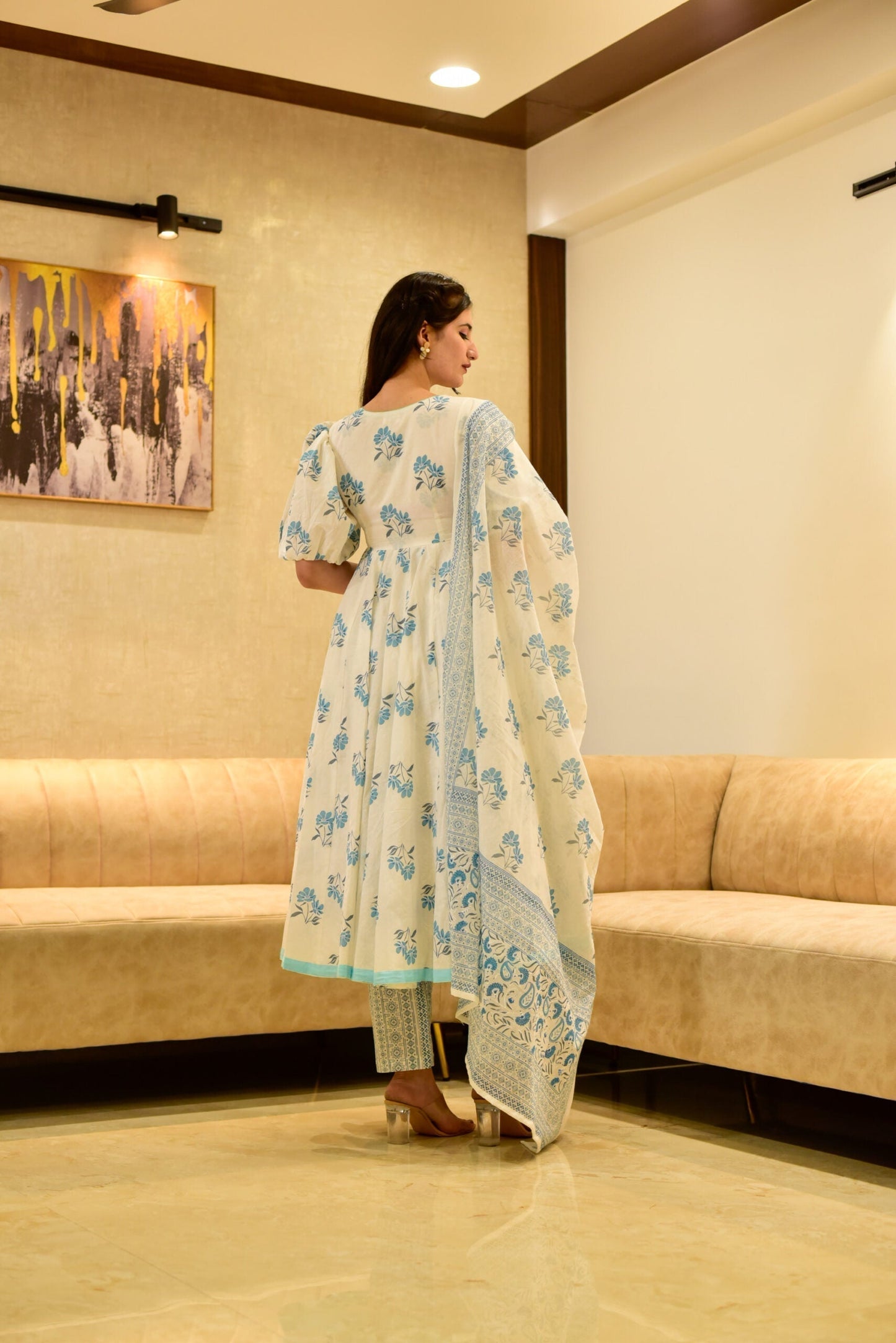 white &amp; blue flora cotton suit set