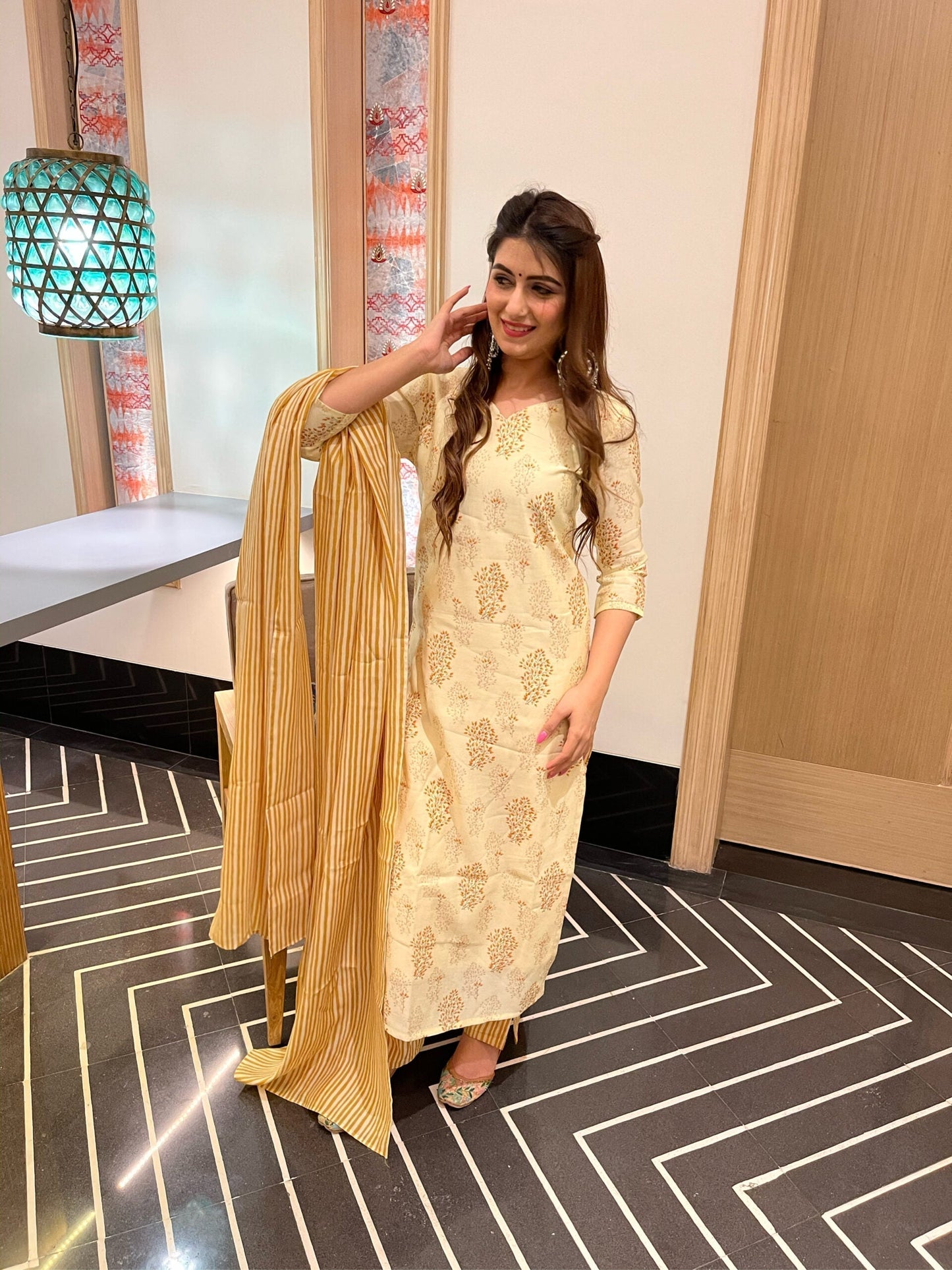 ridhi yellow muslin kurta set