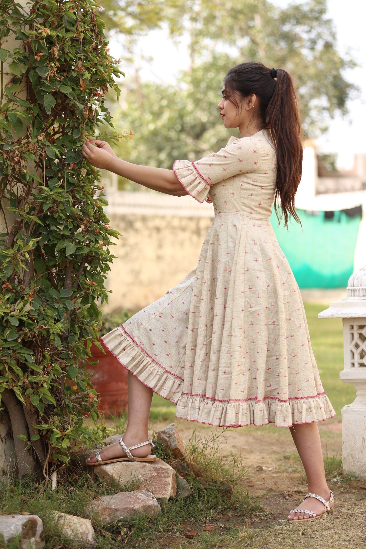 PINK FRILL KNEE LENGTH DRESS