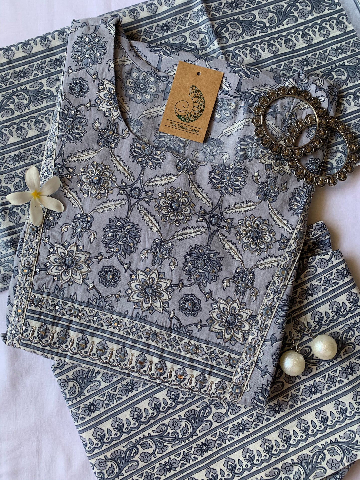 Pastel Grey Cotton Kurta Set - 3 pc