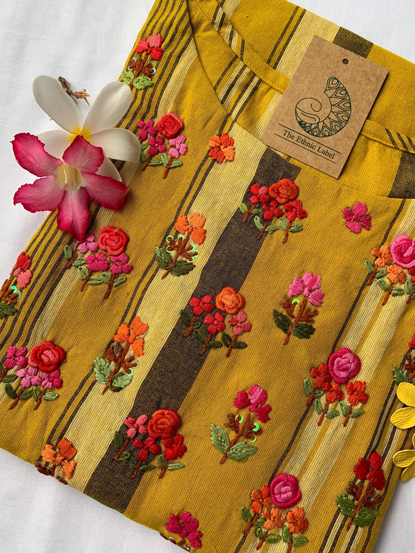 Mustard embroidered cotton kurta - L