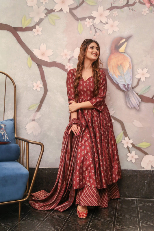 laibah muslin kurta palazzo set