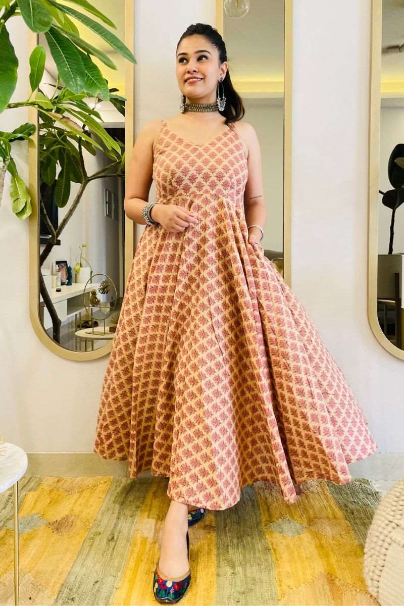 PEACH FLORAL TWIRL DRESS