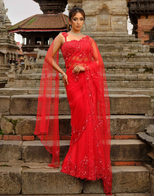 Glam & Flame Net Embroidered Saree With Scallop Blouse